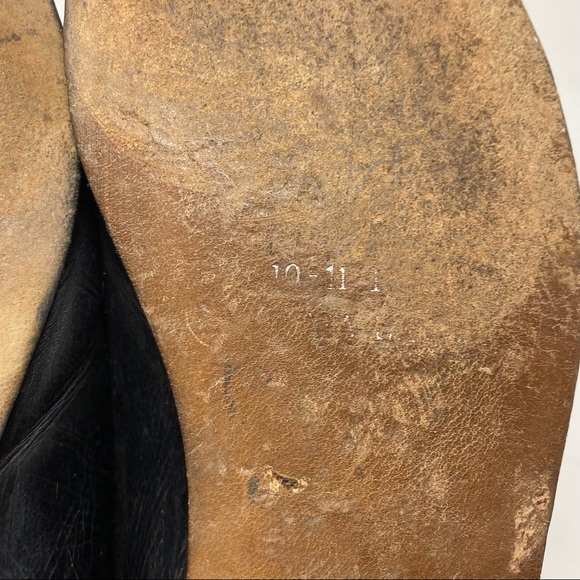 Gucci Black Leather Loafers with Gold Accents - Picture 13 of 13